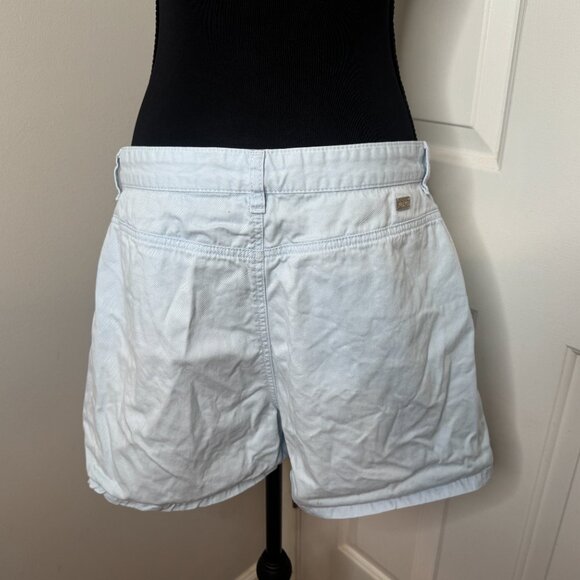 Light Blue Tommy Hilfiger Shorts, Size 14 - Picture 3 of 9